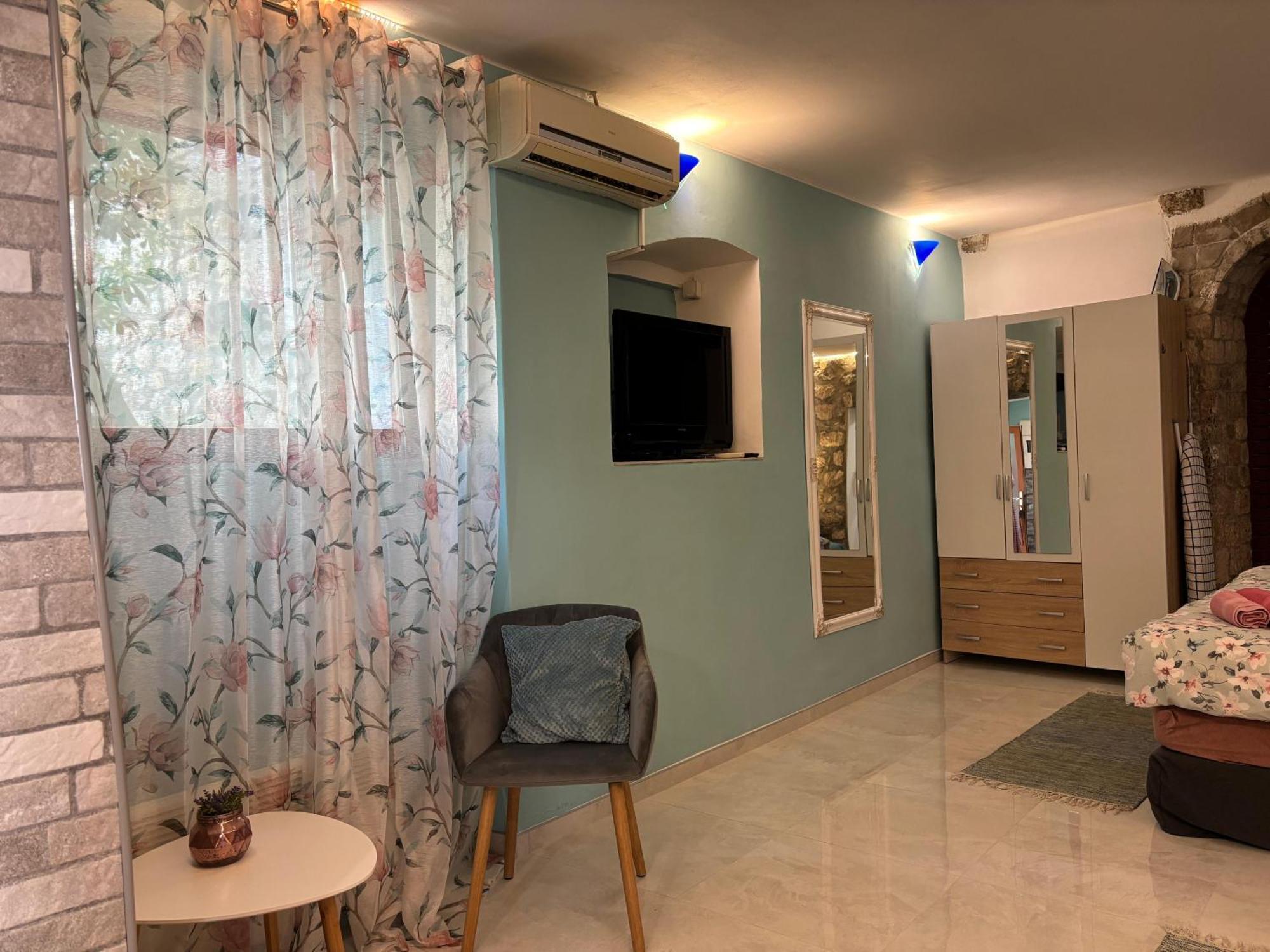 Apartments Hana Makarska Exterior photo
